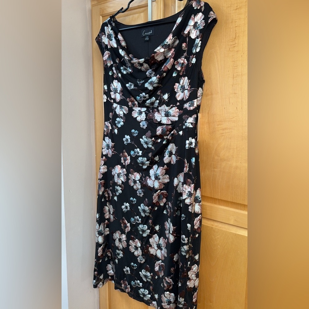 Connected Apparel Women’s Black Floral Print Cowl Neck Short Dress Size 12 NEW - Picture 3 of 11